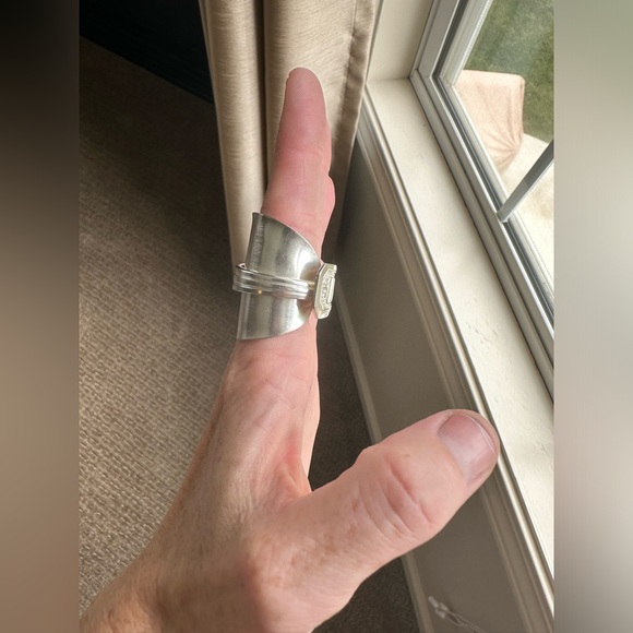 Statement Spoon Ring - Picture 11 of 14